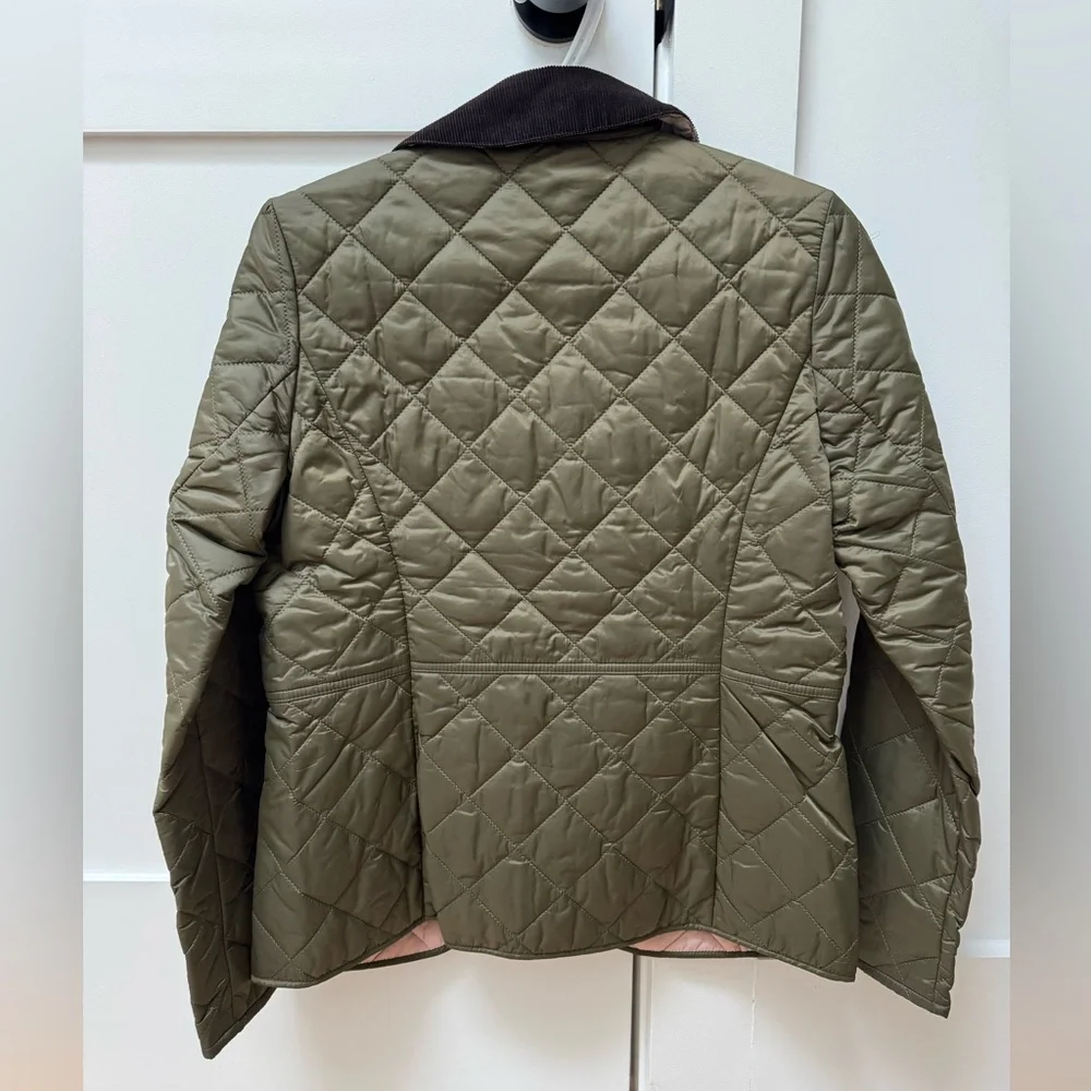 Barbour women’s quilted jacket - XS - Picture 3 of 6
